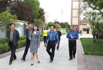 渭南市教育局领导来校参观指导
